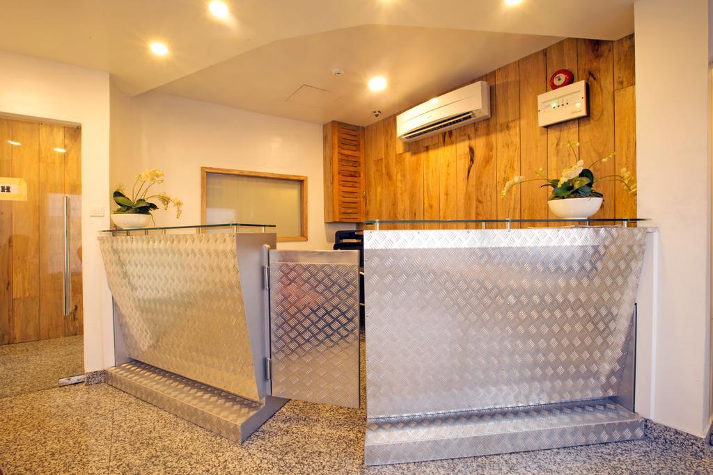Frankie'S Foods And Rooms Άκρα Εξωτερικό φωτογραφία