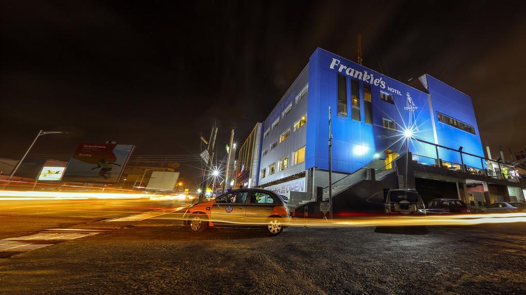 Frankie'S Foods And Rooms Άκρα Εξωτερικό φωτογραφία